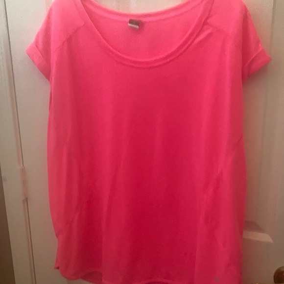 FINAL MARKDOWN LADIES xersion tee ox - Picture 1 of 3